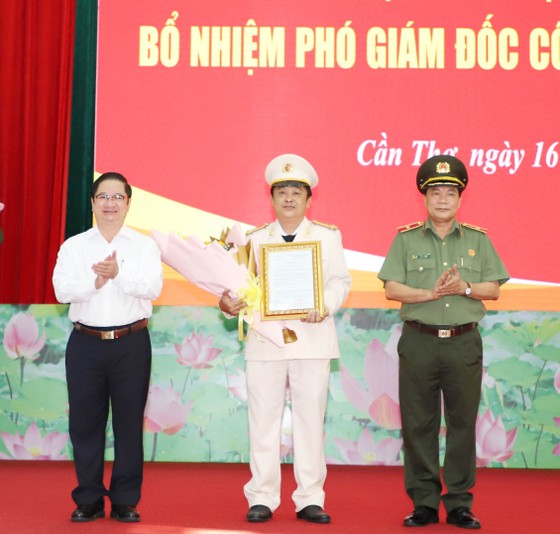TP Cần Thơ có tân Phó Giám đốc Công an ảnh 1