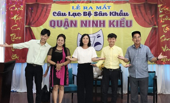 Ra mắt Câu lạc bộ Sân khấu Ninh Kiều ảnh 2