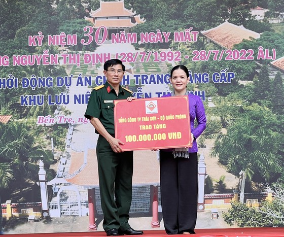 Kỷ niệm 30 năm Ngày mất Nữ tướng Nguyễn Thị Định ảnh 2