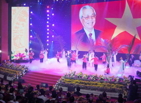 Thủ tướng Phạm Minh Chính:  Cuộc đời đồng chí Võ Văn Kiệt là tấm gương sáng để đồng bào, cán bộ, chiến sĩ cả nước yêu quý, kính trọng, mãi mãi noi theo ảnh 1