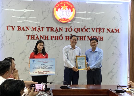 Hơn 5,2 tỷ đồng ủng hộ Quỹ 'Vì biển đảo quê hương – Vì tuyến đầu Tổ quốc' ảnh 1