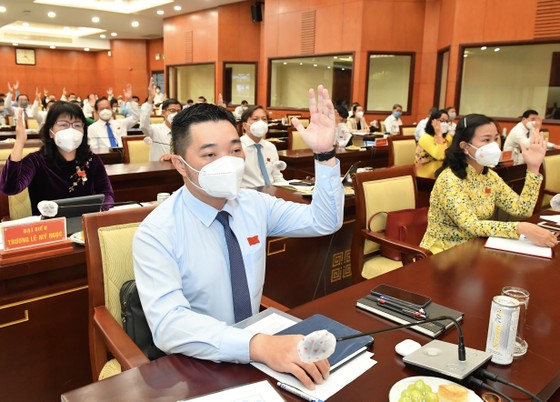 TPHCM dự kiến chi 427 tỷ đồng hỗ trợ học phí học kỳ 1 năm học 2021-2022 cho học sinh ảnh 1 Đề xuất chi 427 tỷ đồng hỗ trợ học phí học kỳ 1 năm học 2021-2022 ảnh 1