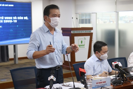 Cùng tắt đèn và thắp nến tưởng niệm đồng bào tử vong vì Covid-19 ảnh 2 Cùng tắt đèn và thắp nến tưởng niệm đồng bào tử vong vì Covid-19 ảnh 2