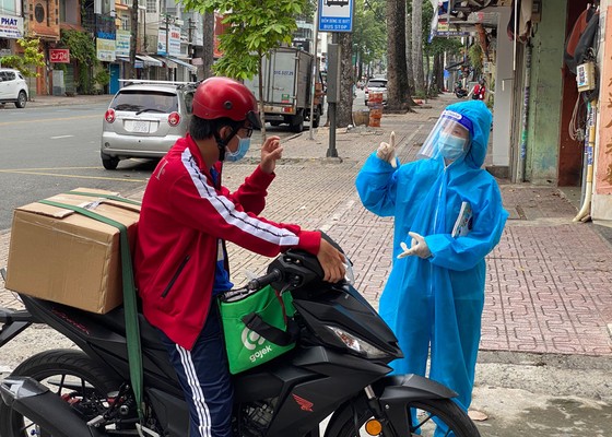 TPHCM nỗ lực giảm tỷ lệ F0 tử vong ảnh 4 TPHCM nỗ lực giảm tỷ lệ F0 tử vong ảnh 4