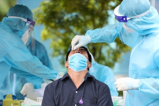 Người lao động là F0 sẽ được hỗ trợ tối đa 3 triệu đồng ảnh 1