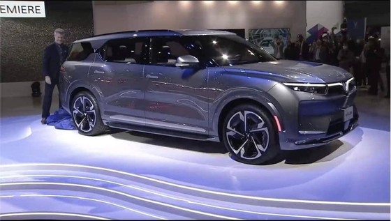 Vinfast ra mắt thương hiệu xe điện tại Los Angeles Auto Show 2021 ảnh 4