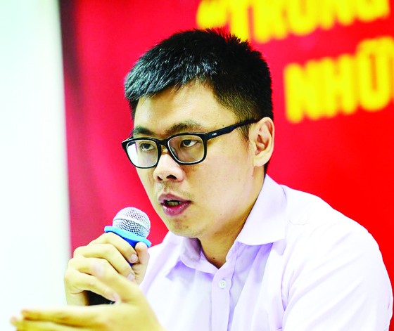 Kiểm soát ca mới, hạn chế tử vong để TPHCM thích ứng và phục hồi kinh tế ảnh 1 Kiểm soát ca mới, hạn chế tử vong để TPHCM thích ứng và phục hồi kinh tế ảnh 1