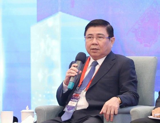 Diễn đàn Kinh tế Việt Nam: Năm 2020-2021, thiệt hại do đại dịch tương đương 37 tỷ USD ảnh 1 Năm 2020-2021, thiệt hại do đại dịch tương đương 37 tỷ USD ảnh 2