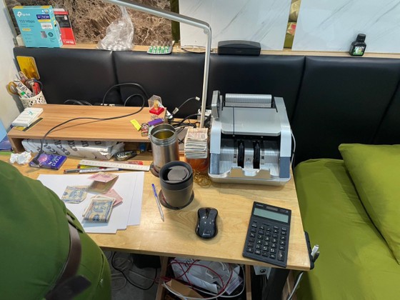 Bộ Công an phá đường dây lô đề hơn 500 tỷ đồng ở TPHCM ảnh 5 Bộ Công an phá đường dây lô đề hơn 500 tỷ đồng ở TPHCM ảnh 4