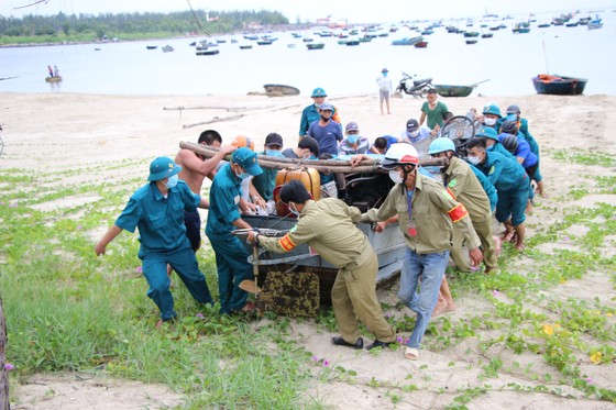 Đà Nẵng: Tất bật chống bão Conson giữa dịch Covid-19 ảnh 2