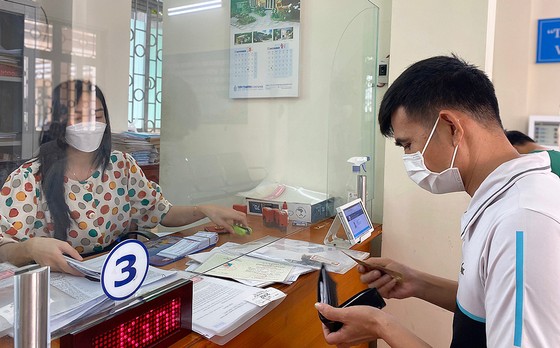 Công sở đón dân trở lại: Chậm nhưng an toàn ảnh 2 Công sở đón dân trở lại: Chậm nhưng an toàn ảnh 2
