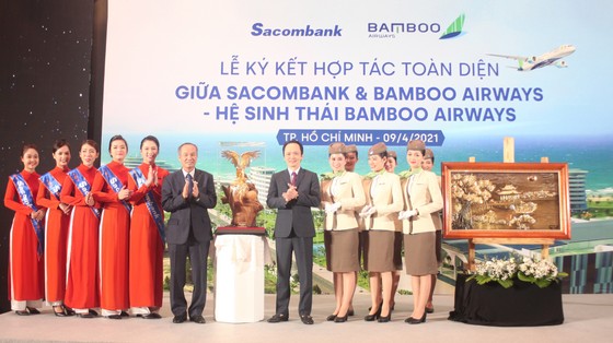 Hai thương hiệu, triệu giá trị ảnh 5 Sacombank và Bamboo Airways hợp tác toàn diện ảnh 5