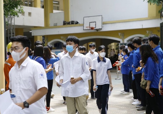 Nhiều thí sinh vui vì “trúng tủ” đề Ngữ văn ảnh 5 Nhiều thí sinh vui vì 'trúng tủ' đề Văn ảnh 5