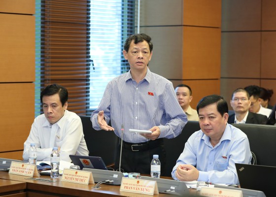 Chưa hết thiếu thuốc, vật tư: Ngành y tế như “ngồi trên đống lửa” ảnh 3 Chưa hết thiếu thuốc, vật tư: Ngành y tế như "ngồi trên đống lửa" ảnh 2