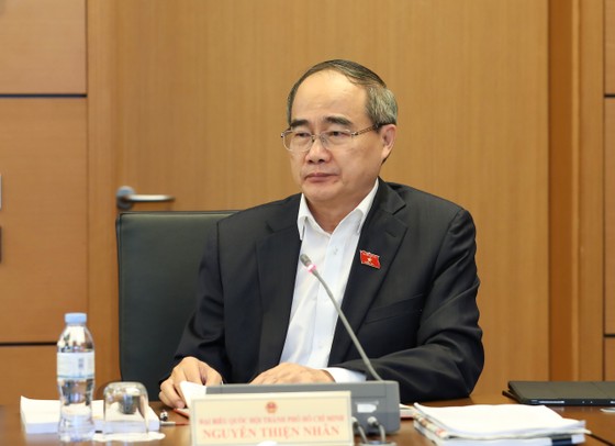 Chưa hết thiếu thuốc, vật tư: Ngành y tế như “ngồi trên đống lửa” ảnh 4 Chưa hết thiếu thuốc, vật tư: Ngành y tế như "ngồi trên đống lửa" ảnh 3