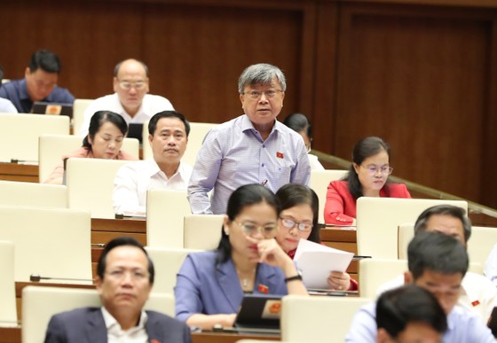 Không đủ thuốc điều trị cho người dân là không thể chấp nhận được  ảnh 4 Không đủ thuốc điều trị cho người dân là không thể chấp nhận được ảnh 3