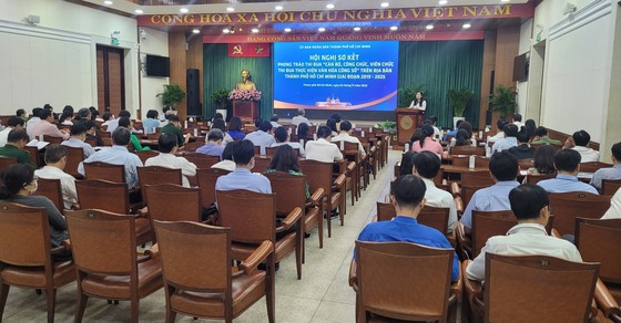 Chấn chỉnh thái độ thờ ơ, vô cảm trước những khó khăn của người dân ảnh 1