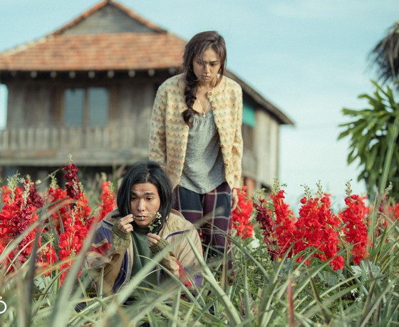 Phim truyền hình đầu tay của “đạo diễn triệu đô” Victor Vũ sắp lên sóng ảnh 2 Bộ phim truyền hình đầu tay của 'đạo diễn triệu đô' Victor Vũ sắp lên sóng ảnh 2