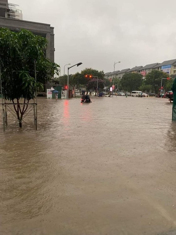 Mưa đầu mùa, miền Bắc ngập lụt nhiều nơi ảnh 5