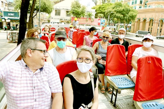 Tránh phát sinh “rào chắn, chốt chặn” khi đón khách quốc tế ảnh 2