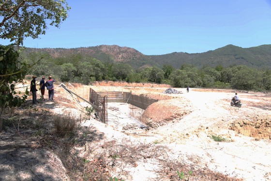 Khổ vì giao đất cho dự án rồi chờ đền bù ảnh 1 Khổ vì giao đất cho dự án rồi chờ đền bù ảnh 1