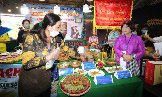 Rực rỡ sắc màu bánh dân gian ảnh 7