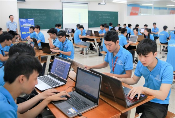 Phát triển nguồn nhân lực trí tuệ nhân tạo - Bài 2: Sức ép từ các tập đoàn ảnh 1