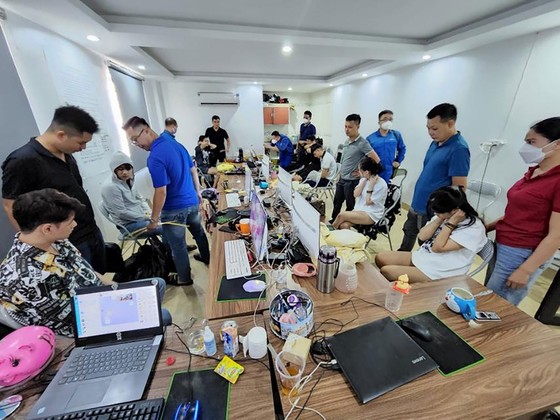 Bẫy 'tín dụng đen': Biến tướng, len lỏi từng ngõ ngách ảnh 1