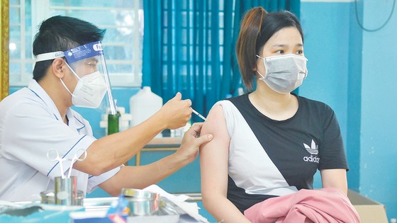 Xác định sống an toàn với biến thể Omicron ảnh 2 Xác định sống an toàn với biến thể Omicron ảnh 1