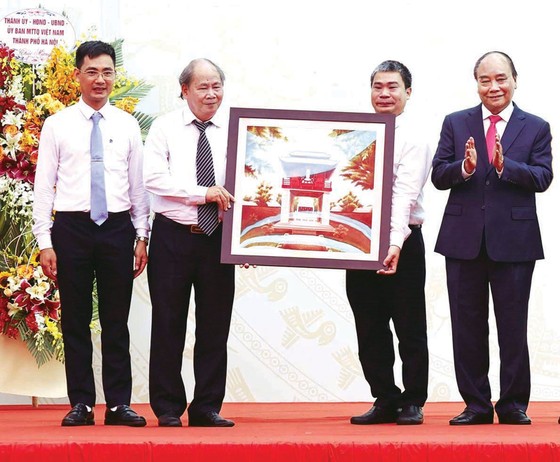 Dạy học sinh trung thực và nhân ái ảnh 1