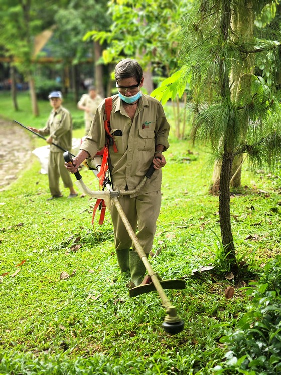 Thảo Cầm viên Sài Gòn nhộn nhịp khách hè ảnh 3 Thảo Cầm viên Sài Gòn nhộn nhịp khách hè ảnh 2
