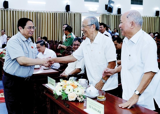 Phát triển TP Cần Thơ xứng tầm trung tâm động lực vùng ĐBSCL ảnh 1 Phát triển TP Cần Thơ xứng tầm trung tâm động lực vùng ĐBSCL ảnh 1