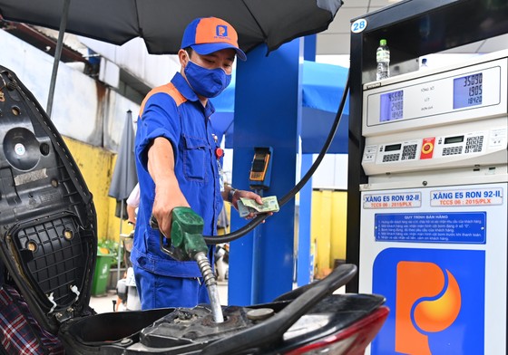 Không để đứt gãy nguồn cung xăng dầu ảnh 2 Không để đứt gãy nguồn cung xăng dầu ảnh 2