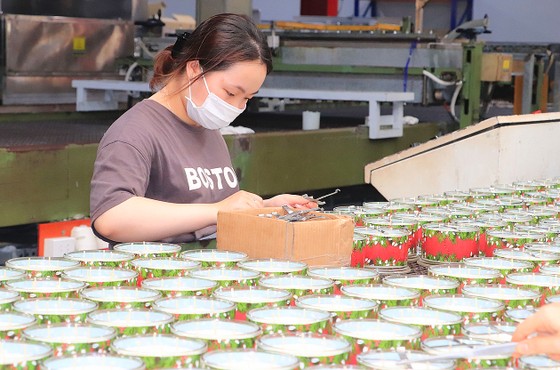 Giữ chân lao động dịp cuối năm ảnh 1