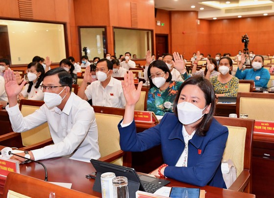 HĐND TPHCM thông qua 12 Nghị quyết quan trọng ảnh 3 HĐND TPHCM thông qua 12 Nghị quyết quan trọng ảnh 2