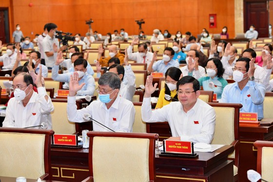 HĐND TPHCM thông qua 12 Nghị quyết quan trọng ảnh 4 HĐND TPHCM thông qua 12 Nghị quyết quan trọng ảnh 3