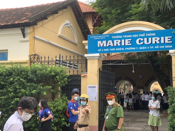  TPHCM đảm bảo an ninh trật tự tại các điểm thi tốt nghiệp THPT ảnh 9