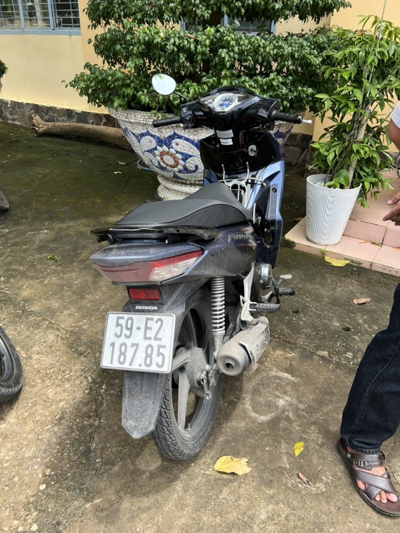 Triệt phá băng cướp giật thủ súng đạn gây án ở TPHCM và các tỉnh Tây Nam bộ ảnh 4