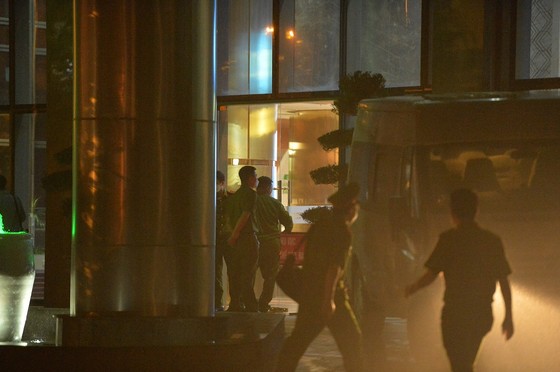 Cảnh khám xét trụ sở Tân Hoàng Minh ảnh 9 Cảnh khám xét trụ sở Tân Hoàng Minh ảnh 9