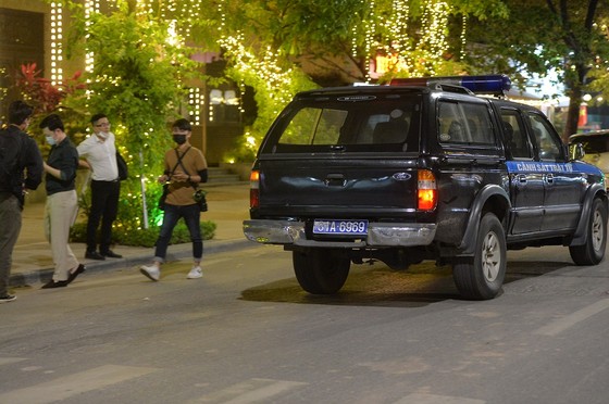 Cảnh khám xét trụ sở Tân Hoàng Minh ảnh 11 Cảnh khám xét trụ sở Tân Hoàng Minh ảnh 11