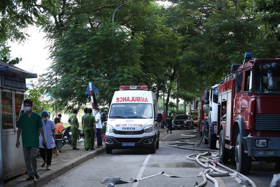 Xác định nguyên nhân ban đầu khiến 3 chiến sĩ cảnh sát hy sinh trong vụ cháy ở quận Cầu Giấy ảnh 2