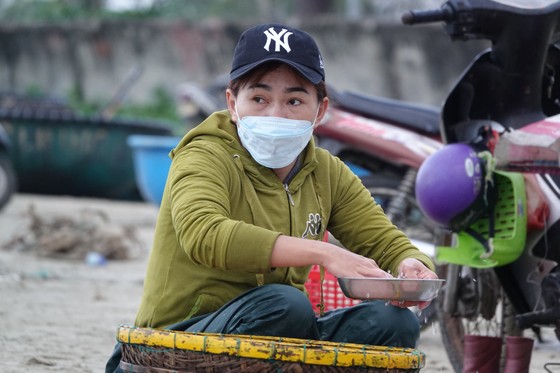 Nhộn nhịp đầu năm với mùa ruốc biển ảnh 7 Nhộn nhịp đầu năm với mùa ruốc biển ảnh 6