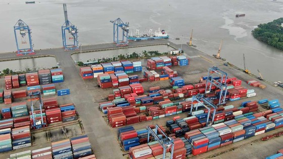 Hợp lực, đột phá để phát triển cảng biển - Hướng tới mục tiêu phát triển kinh tế biển ảnh 2 Hợp lực, đột phá để phát triển cảng biển - Bài 2: Hướng tới mục tiêu phát triển kinh tế biển ảnh 1