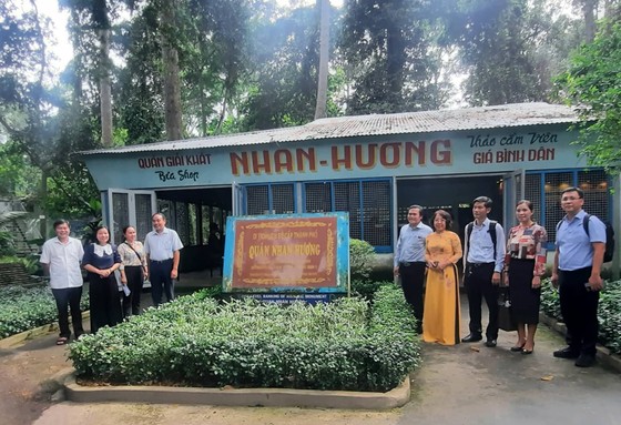 Phát huy giá trị văn hóa, lịch sử các điểm đến du lịch ở TPHCM ảnh 3 Phát huy giá trị văn hóa, lịch sử các điểm đến du lịch ở TPHCM ảnh 3