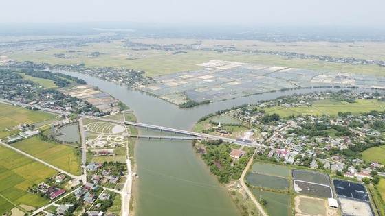 Nhớ ngày thống nhất đất nước, trở lại khu Di tích lịch sử Quốc gia đặc biệt Đôi bờ Hiền Lương-Bến Hải ảnh 3