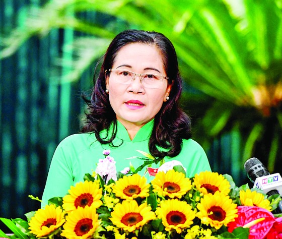 Khai mạc kỳ họp thứ 6 HĐND TPHCM khóa X: Lo lắng tình hình giải ngân vốn đầu tư công thấp ảnh 2