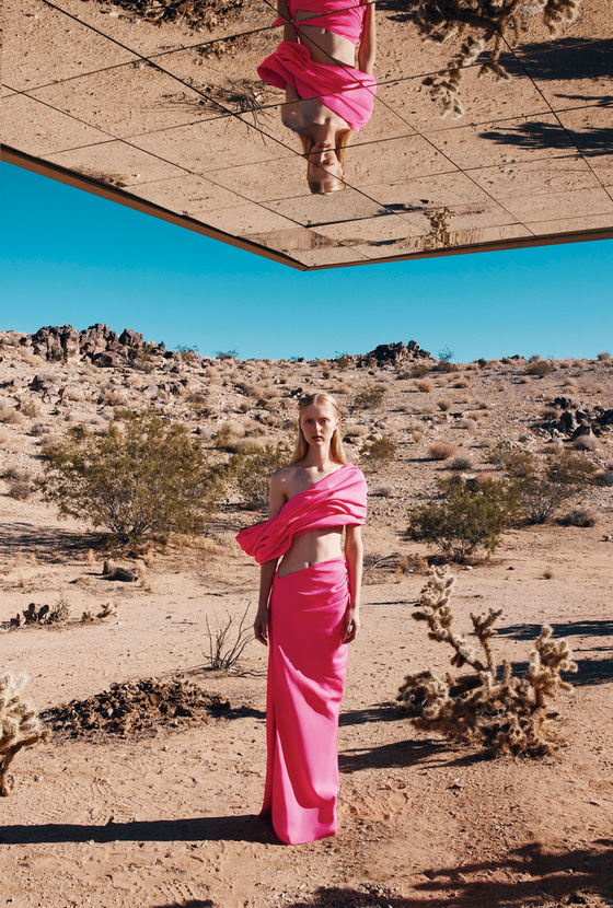 'Cuộc hẹn rực rỡ' của Công Trí trên sa mạc California ảnh 6