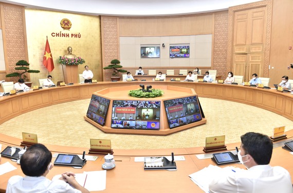 Thủ tướng đồng ý TPHCM áp dụng Chỉ thị 16/CT-TTg, ưu tiên phân bổ vaccine cho TPHCM Chính phủ kêu gọi toàn dân phát huy tinh thần đại đoàn kết dân tộc, nhất là trong lúc khó khăn. Ảnh: VIẾT CHUNG