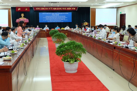 Nâng cao chất lượng học tập và làm theo Bác để góp phần xây dựng không gian văn hóa Hồ Chí Minh Quang cảnh buổi tọa đàm