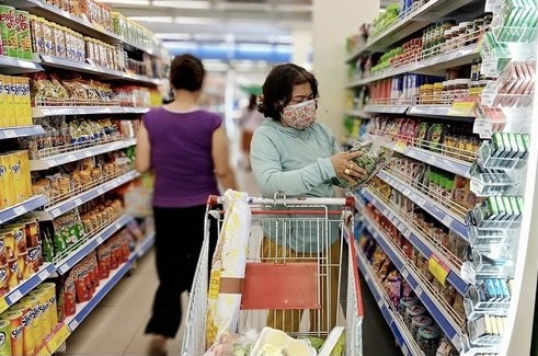 TPHCM công bố Chỉ thị 18 về “từng bước hồi phục kinh tế“ TPHCM công bố Chỉ thị 18 về “từng bước hồi phục kinh tế“